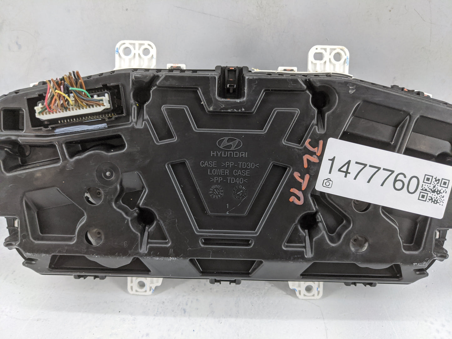 2015 Hyundai Sonata Instrument Cluster Speedometer Gauges Miles: Fits OEM Used Auto Parts - Oemusedautoparts1.com
