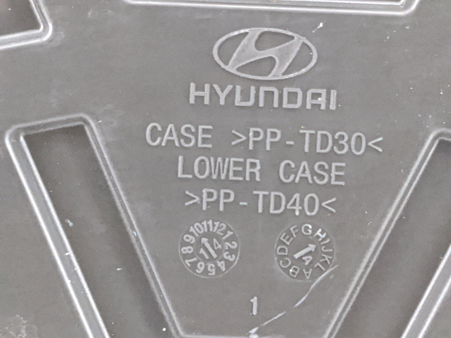 2015 Hyundai Sonata Instrument Cluster Speedometer Gauges Miles: Fits OEM Used Auto Parts - Oemusedautoparts1.com