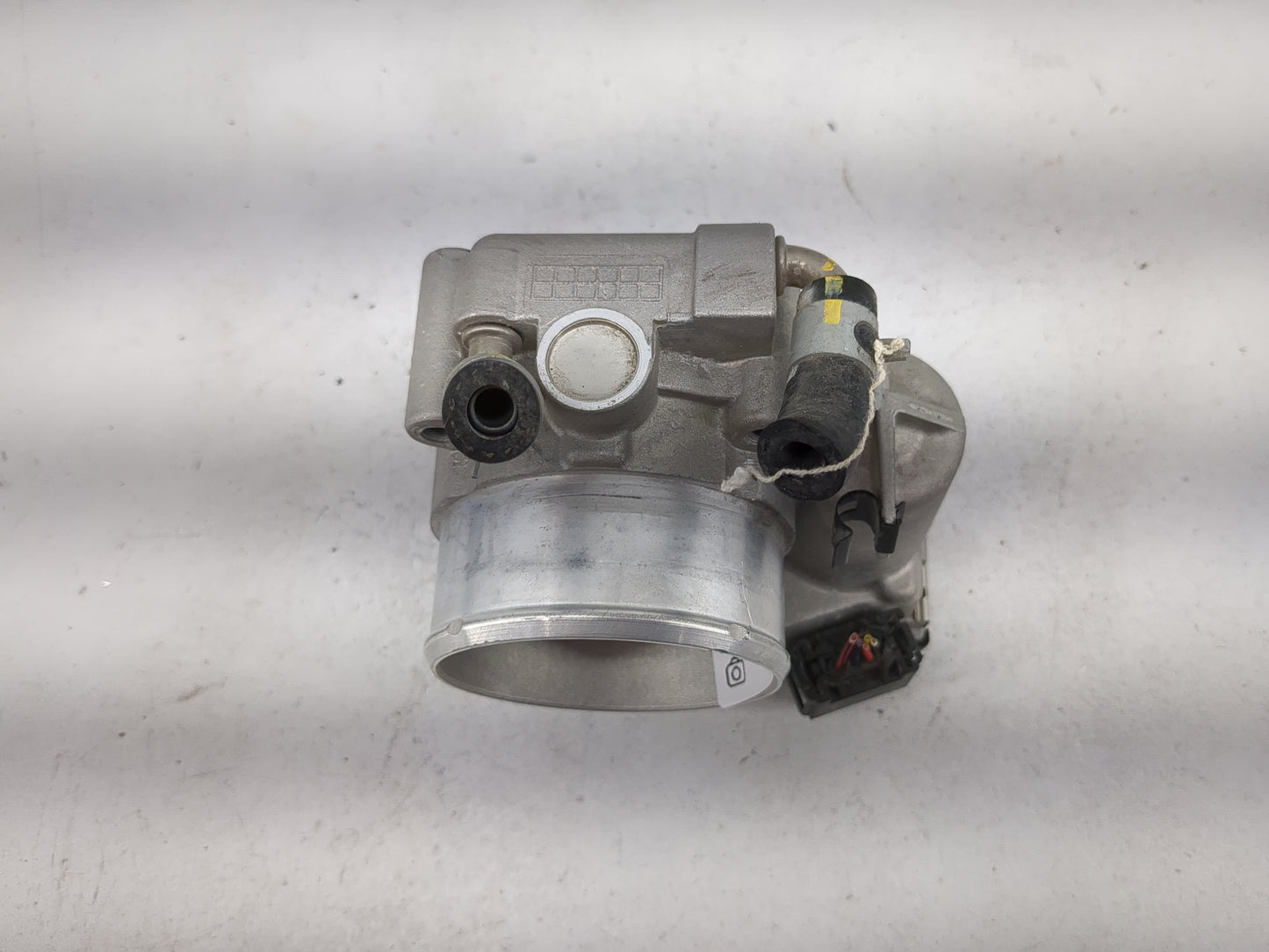2015-2019 Hyundai Sonata Throttle Body P/N:35100-2G600 0280750618 Fits Fits 2015 2016 2017 2018 2019 2020 2021 OEM Used Auto