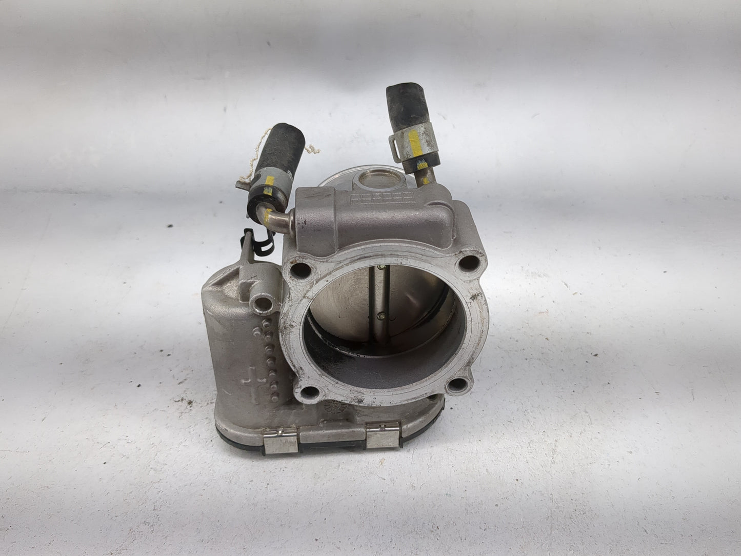 2015-2019 Hyundai Sonata Throttle Body P/N:35100-2G600 0280750618 Fits Fits 2015 2016 2017 2018 2019 2020 2021 OEM Used Auto