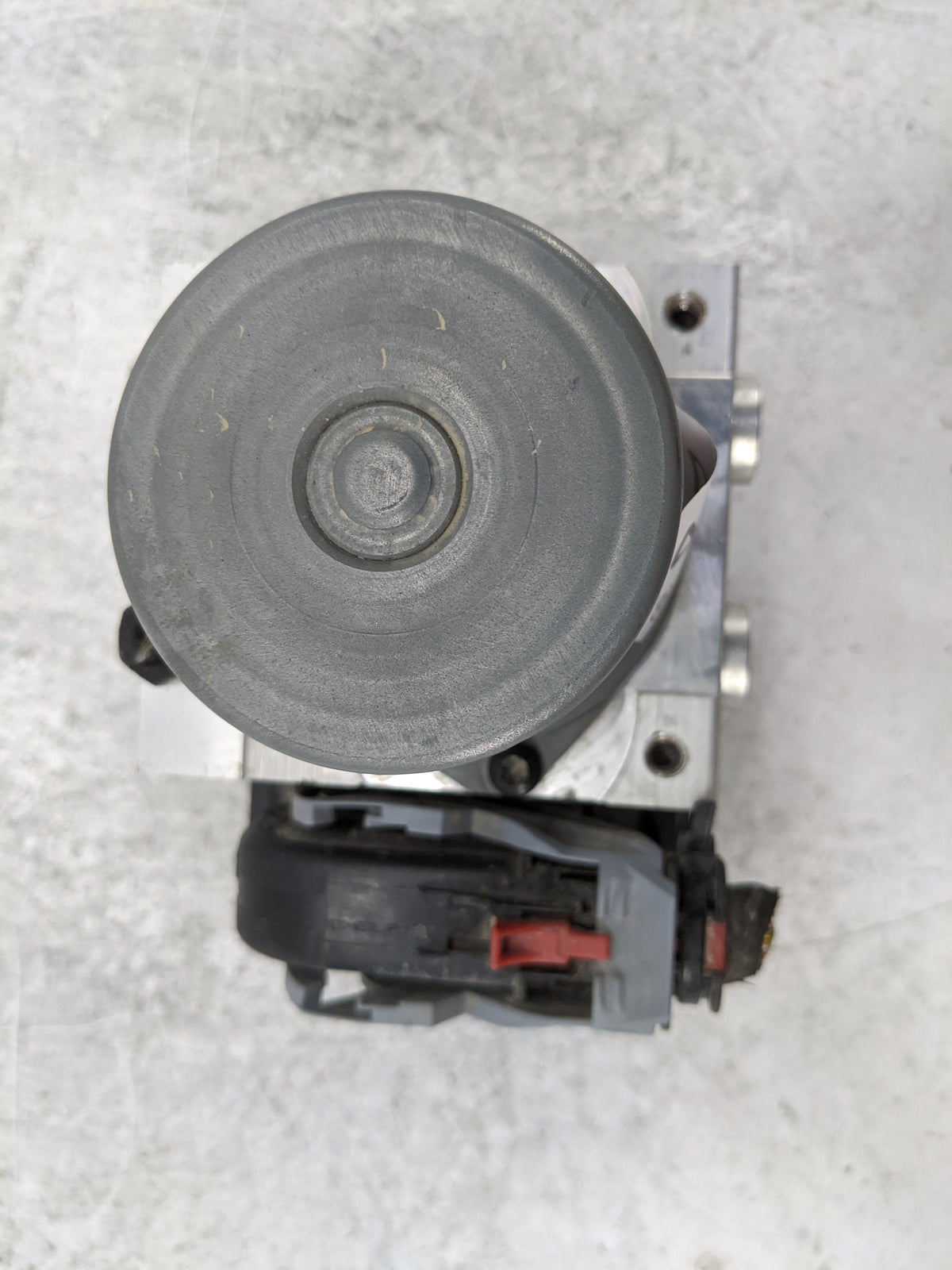 2015-2017 Hyundai Sonata Anti-Lock Brake ABS Pump Module Actuator OEM P/N:58920-C2200 C2589-30500 Fits Fits 2015 2016 2017 O