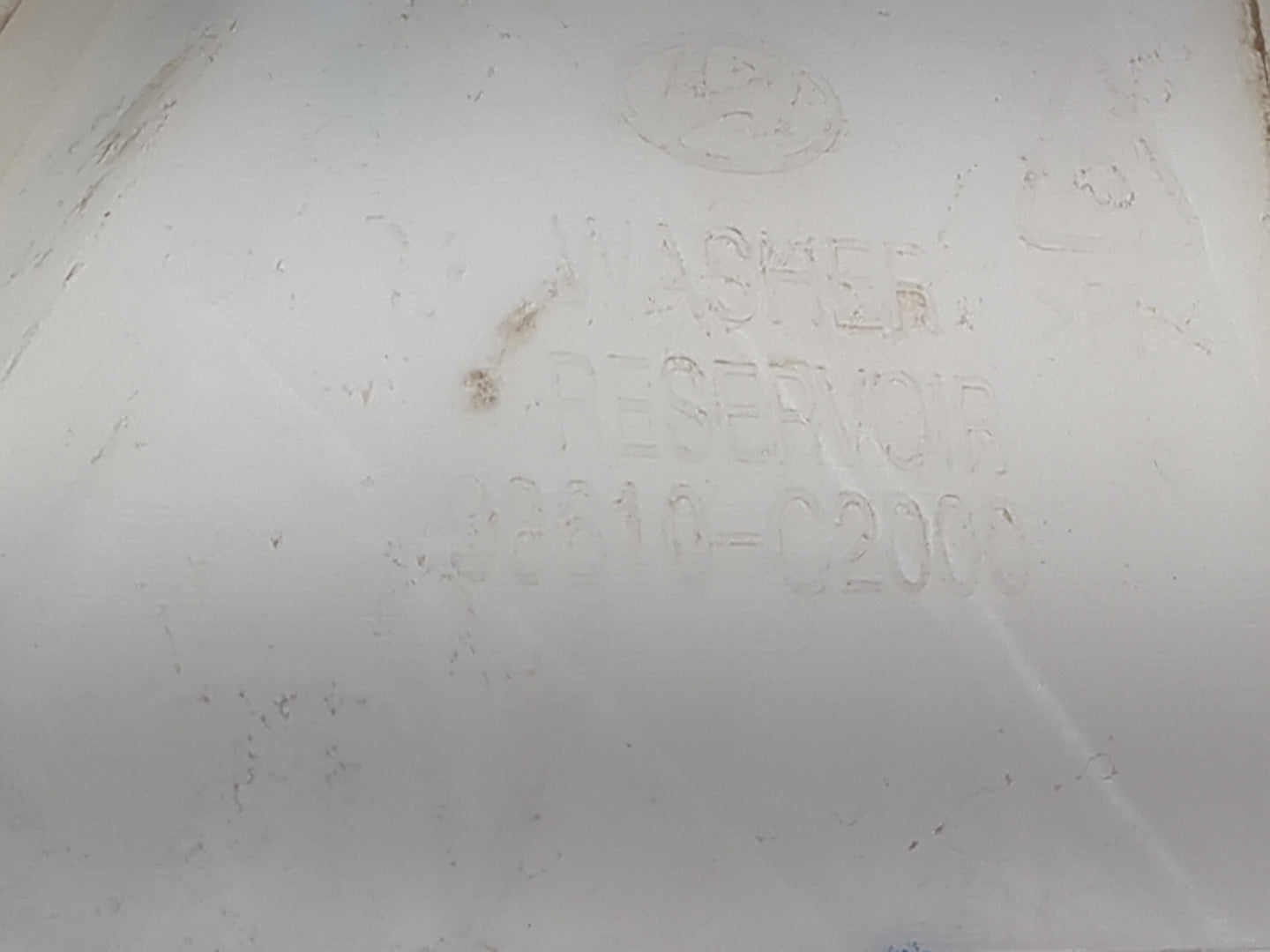 2015-2019 Hyundai Sonata Windshield Washer Fluid Reservoir Bottle Oem 1478822 - Oemusedautoparts1.com
