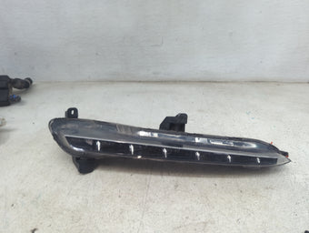 compare product 2015 Hyundai Sonata Passenger Right Oem Front Light Lamp Black