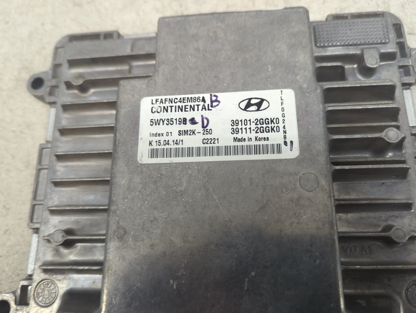 2015-2017 Hyundai Sonata PCM Engine Control Computer ECU ECM PCU OEM P/N:39101-2GGK0 39111-2GGK0 Fits Fits 2015 2016 2017 OE