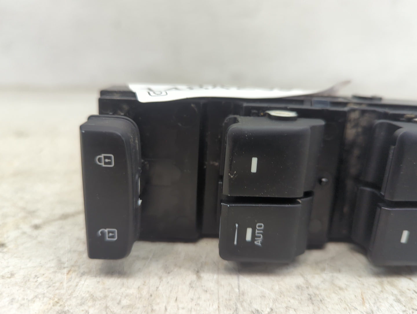 2015-2019 Hyundai Sonata Master Power Window Switch Replacement Driver Side Left P/N:93570-C1000 D552176 Fits OEM Used Auto 