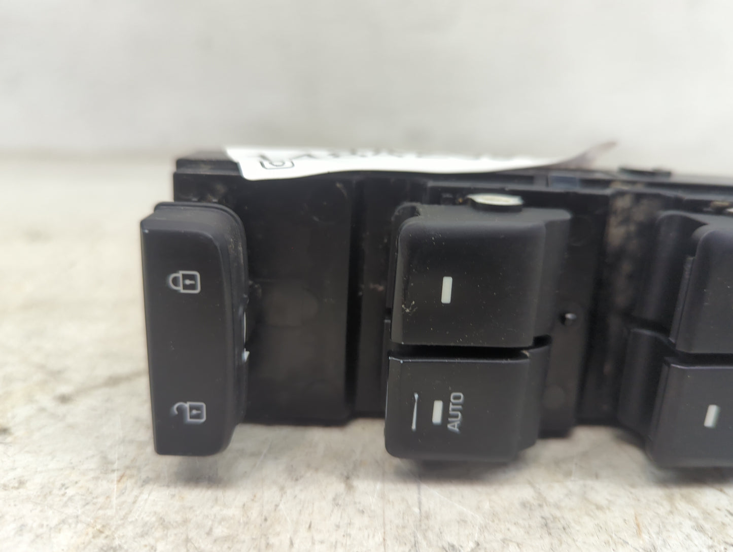 2015-2019 Hyundai Sonata Master Power Window Switch Replacement Driver Side Left P/N:93570-C1000 D552176 Fits OEM Used Auto 