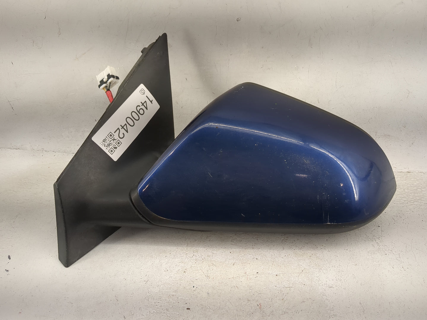 2015 Hyundai Sonata Driver Side View Mirror - Left Door Mirror OEM Used - Oemusedautoparts1.com