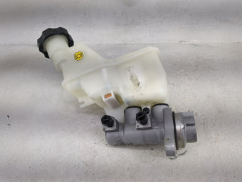 compare product 2015-2019 Hyundai Sonata Brake Master Cylinder 1490953