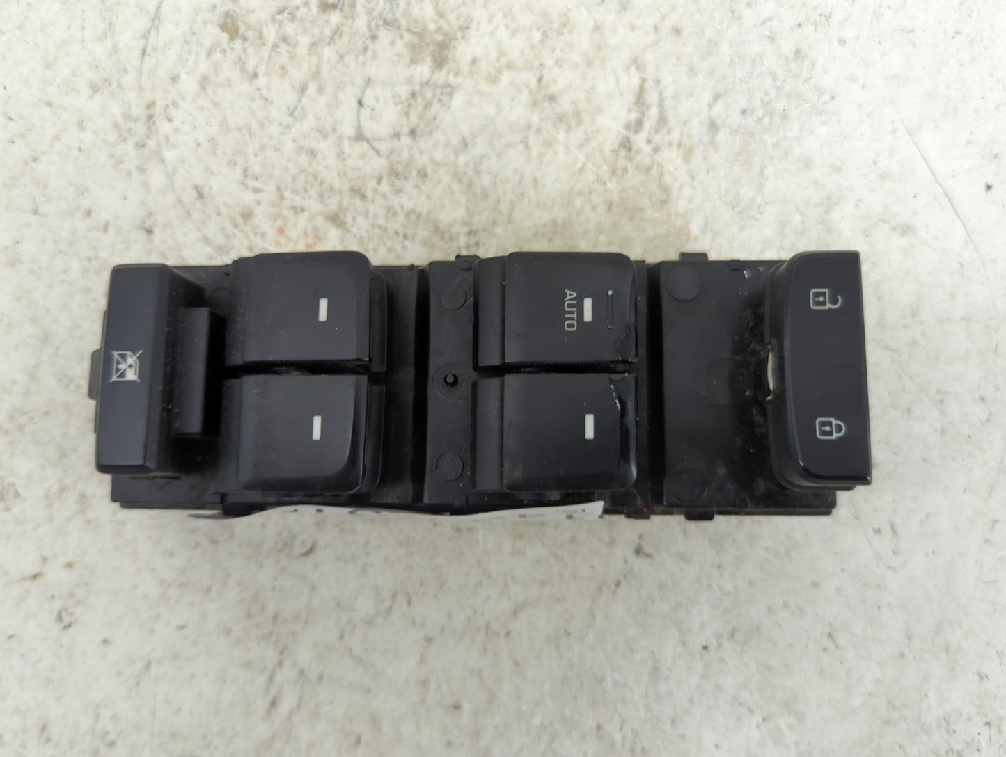 2015-2019 Hyundai Sonata Master Power Window Switch Replacement Driver Side Left P/N:93570-C1000 Fits OEM Used Auto Parts - 