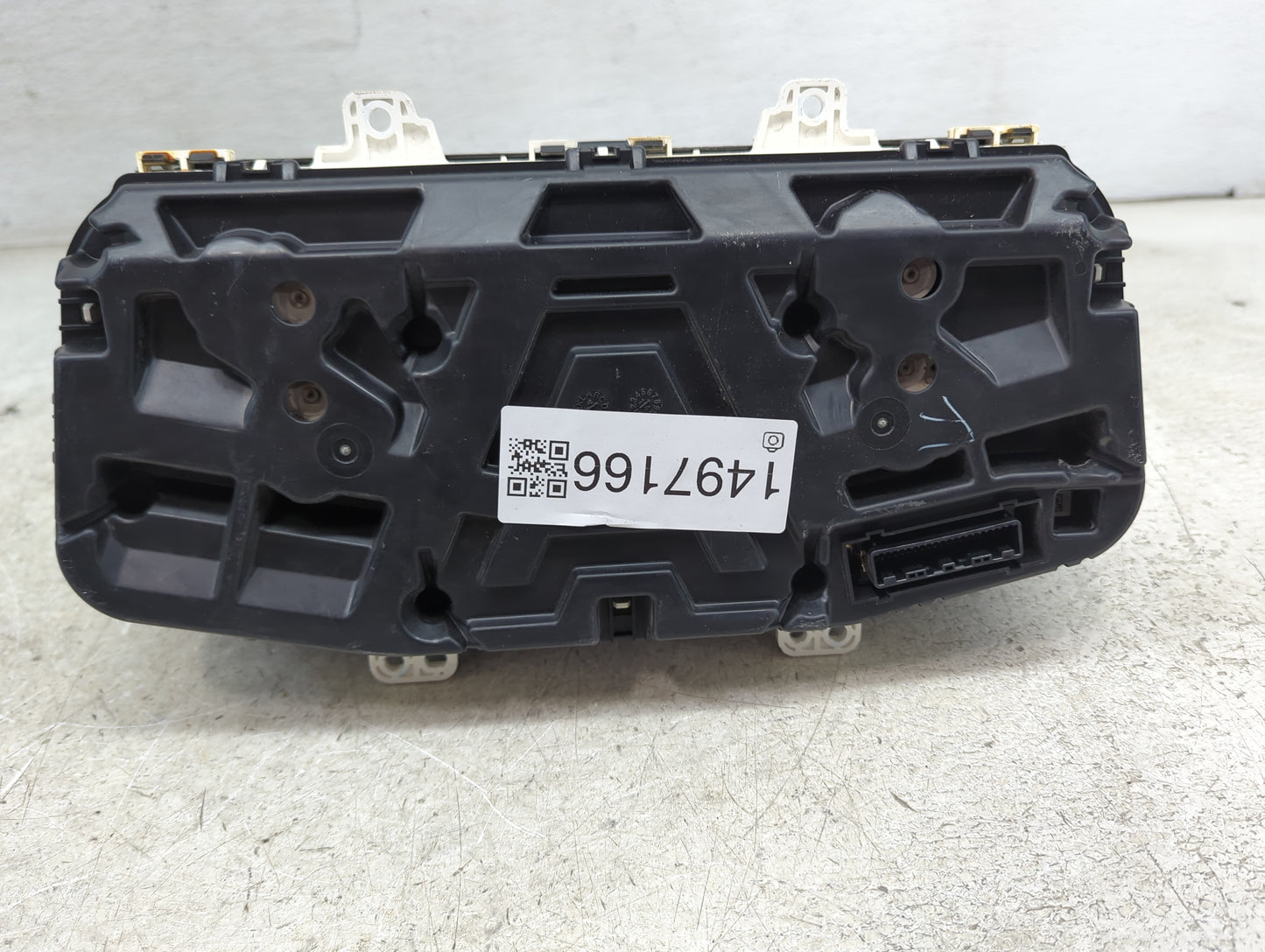2015 Hyundai Sonata Instrument Cluster Speedometer Gauges P/N:94001-C2000 A2C90861100 Miles: Fits OEM Used Auto Parts - Oemu