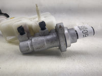 2015-2019 Hyundai Sonata Brake Master Cylinder 1497760 - Oemusedautoparts1.com