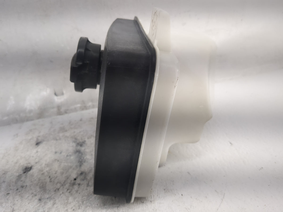 2015-2019 Hyundai Sonata Radiator Coolant Overflow Expansion Tank Bottle 1497960 - Oemusedautoparts1.com
