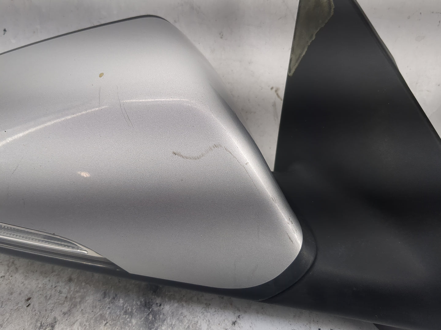 2015 Hyundai Sonata Passenger Side View Mirror - Right Door Mirror OEM Used - Oemusedautoparts1.com