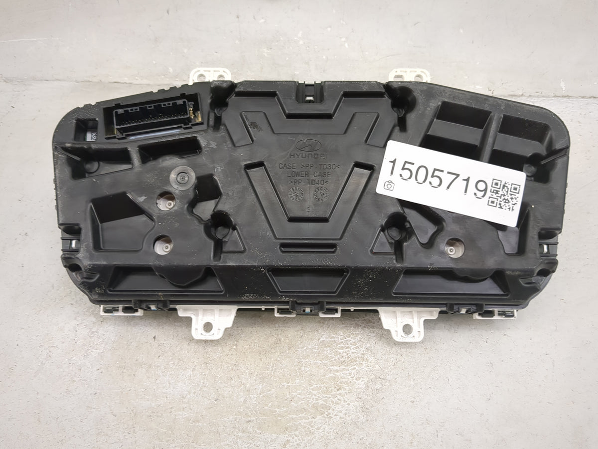 2015 Hyundai Sonata Instrument Cluster Speedometer Gauges P/N:94001-C2000 Miles: Fits OEM Used Auto Parts - Oemusedautoparts