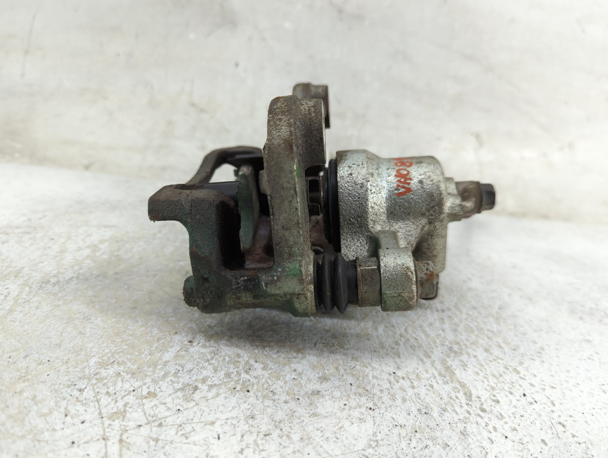 2015-2015 Hyundai Sonata Rear Driver Left Brake Caliper - Oemusedautoparts1.com