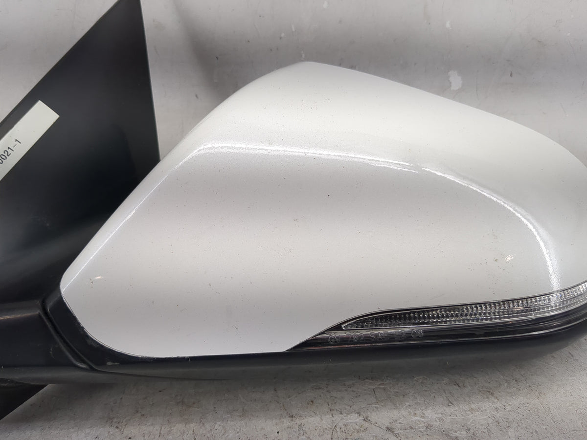 2015-2017 Hyundai Sonata Driver Side View Mirror - Left Door Mirror OEM Used - Oemusedautoparts1.com