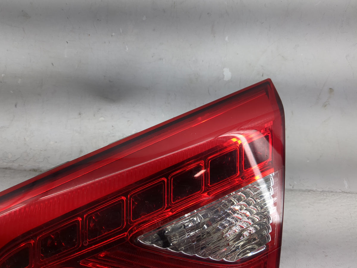 2015 Hyundai Sonata Passenger Right Side Deck Lid Mounted Tail Light 1512598 - Oemusedautoparts1.com