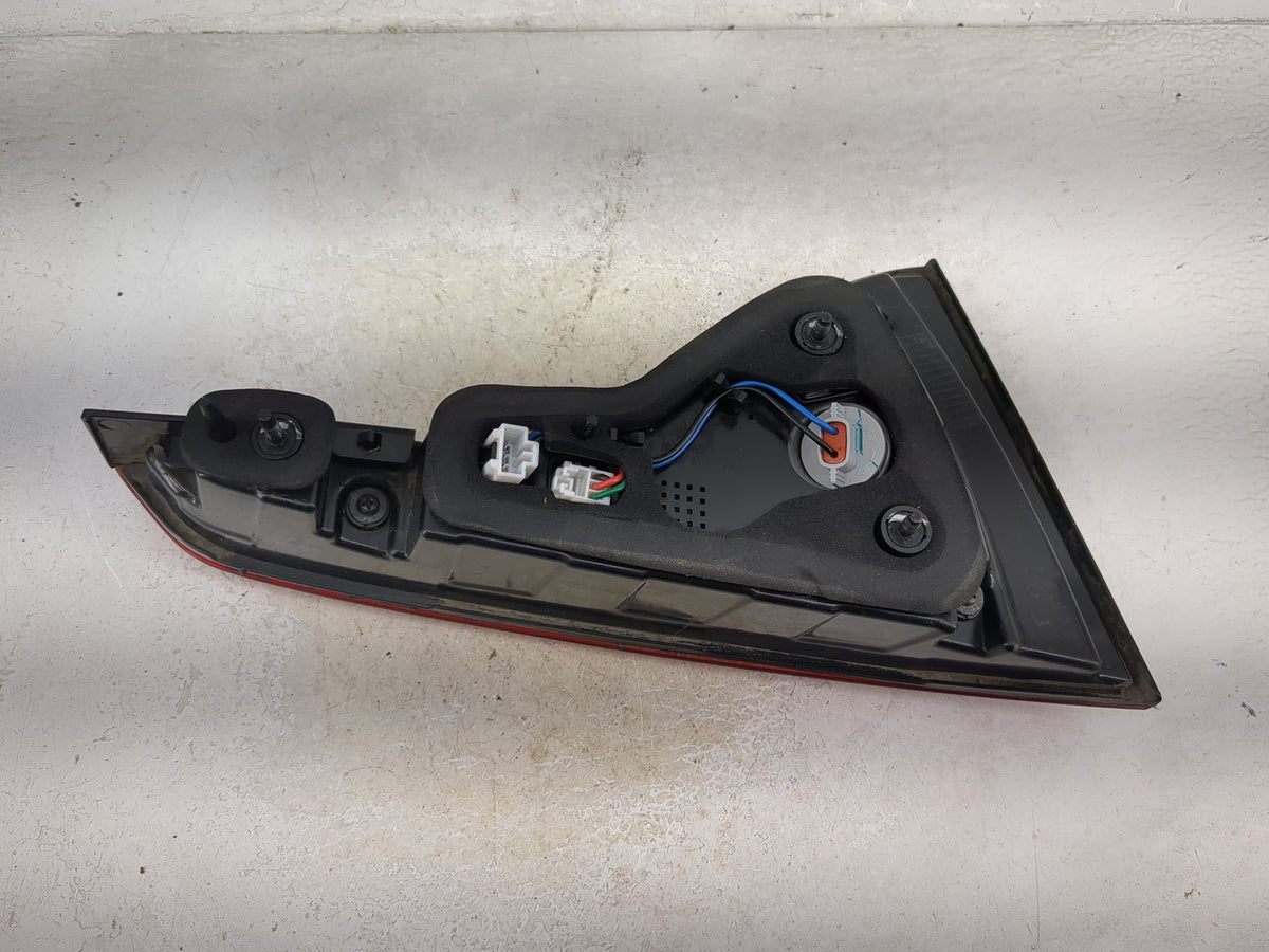 2015 Hyundai Sonata Passenger Right Side Deck Lid Mounted Tail Light 1512598 - Oemusedautoparts1.com