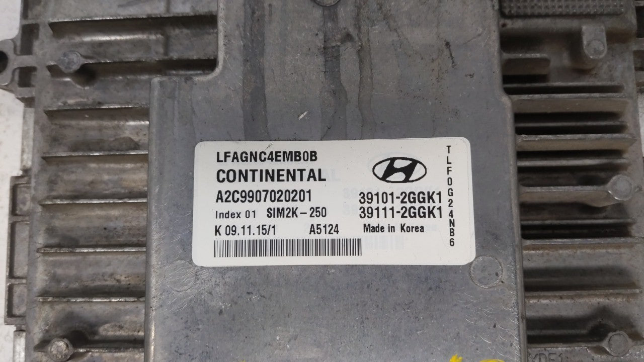 2015-2017 Hyundai Sonata PCM Engine Control Computer ECU ECM PCU OEM P/N:39101-2GGK0 39101-2GGL4 Fits Fits 2015 2016 2017 OE
