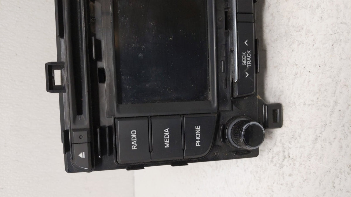2015-2017 Hyundai Sonata Am Fm Cd Player Radio Receiver 159285 - Oemusedautoparts1.com