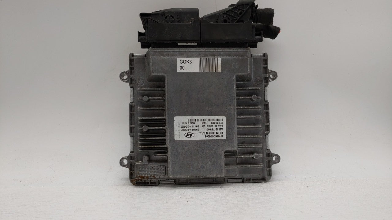 2015-2017 Hyundai Sonata PCM Engine Control Computer ECU ECM PCU OEM P/N:39101-2GGK0 39101-2GGL4 Fits Fits 2015 2016 2017 OE