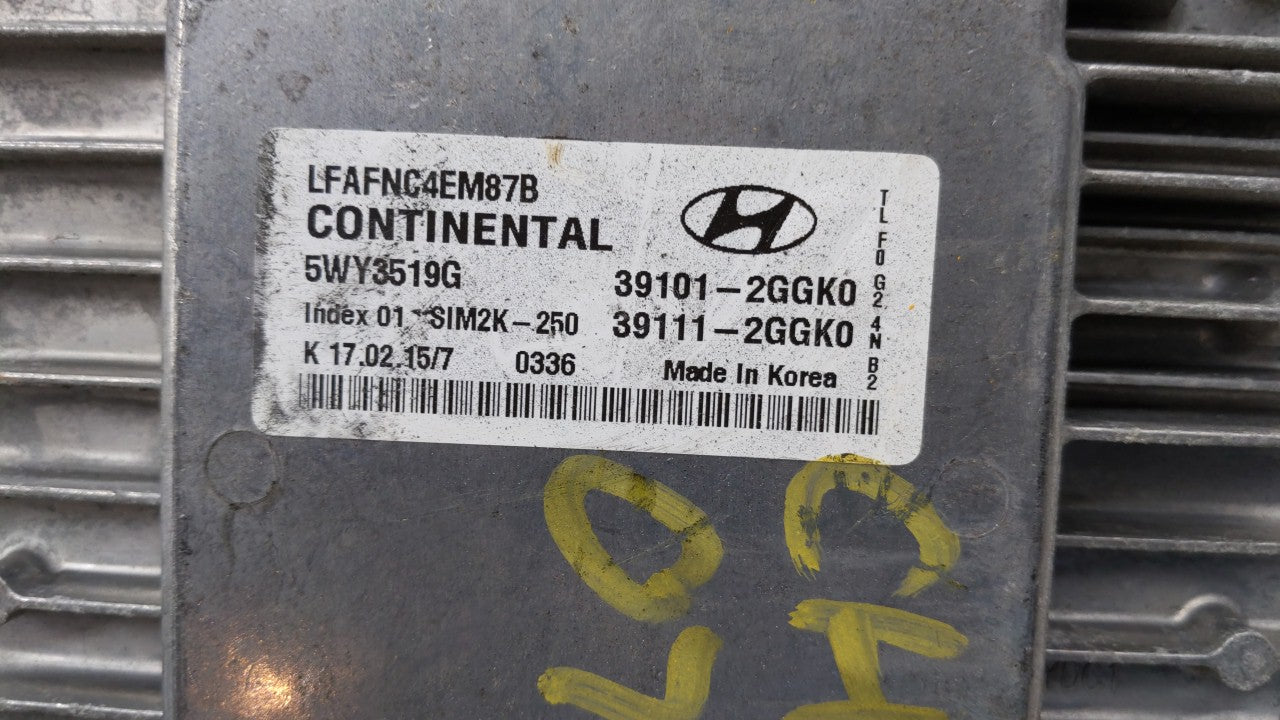 2015-2017 Hyundai Sonata PCM Engine Control Computer ECU ECM PCU OEM P/N:39101-2GGK0 39101-2GGL4 Fits Fits 2015 2016 2017 OE