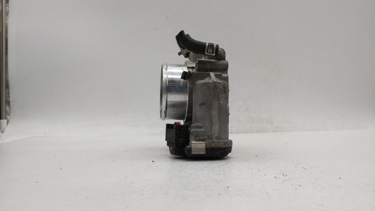 2015-2019 Hyundai Sonata Throttle Body P/N:0 280 750 618 35100-2G600 Fits Fits 2015 2016 2017 2018 2019 OEM Used Auto Parts 
