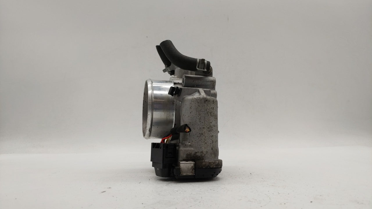 2015-2019 Hyundai Sonata Throttle Body P/N:0 280 750 618 35100-2G600 Fits Fits 2015 2016 2017 2018 2019 OEM Used Auto Parts 