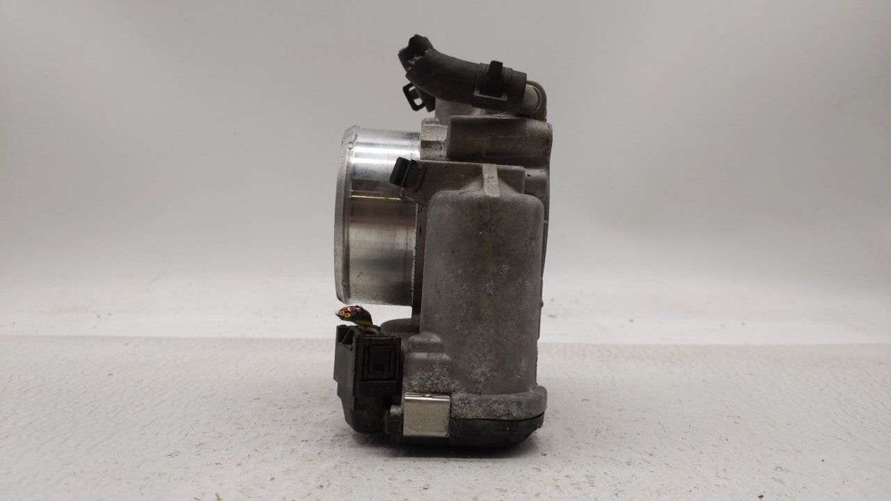 2015-2019 Hyundai Sonata Throttle Body P/N:0 280 750 618 35100-2G600 Fits Fits 2015 2016 2017 2018 2019 OEM Used Auto Parts 