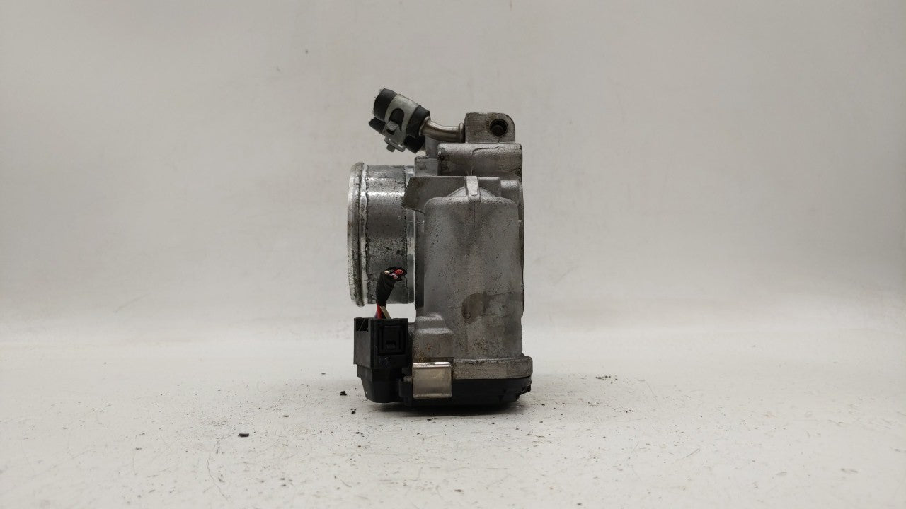 2015-2019 Hyundai Sonata Throttle Body P/N:35100-2G610 Fits Fits 2015 2016 2017 2018 2019 OEM Used Auto Parts - Oemusedautop