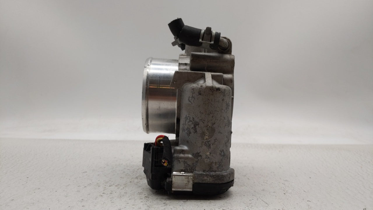 2015-2019 Hyundai Sonata Throttle Body P/N:0 280 750 618 35100-2G600 Fits Fits 2015 2016 2017 2018 2019 OEM Used Auto Parts 