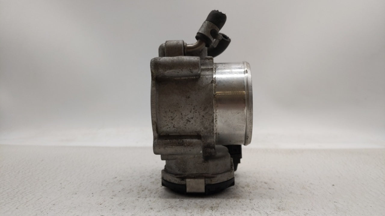 2015-2019 Hyundai Sonata Throttle Body P/N:0 280 750 618 35100-2G600 Fits Fits 2015 2016 2017 2018 2019 OEM Used Auto Parts 