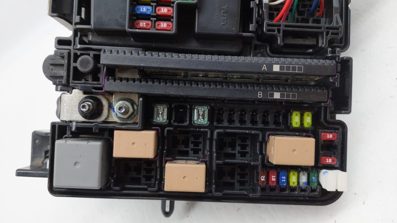 2015 Hyundai Sonata Fusebox Fuse Box Panel Relay Module P/N:91200C2010LA 6423-0102-7-000 Fits OEM Used Auto Parts - Oemuseda