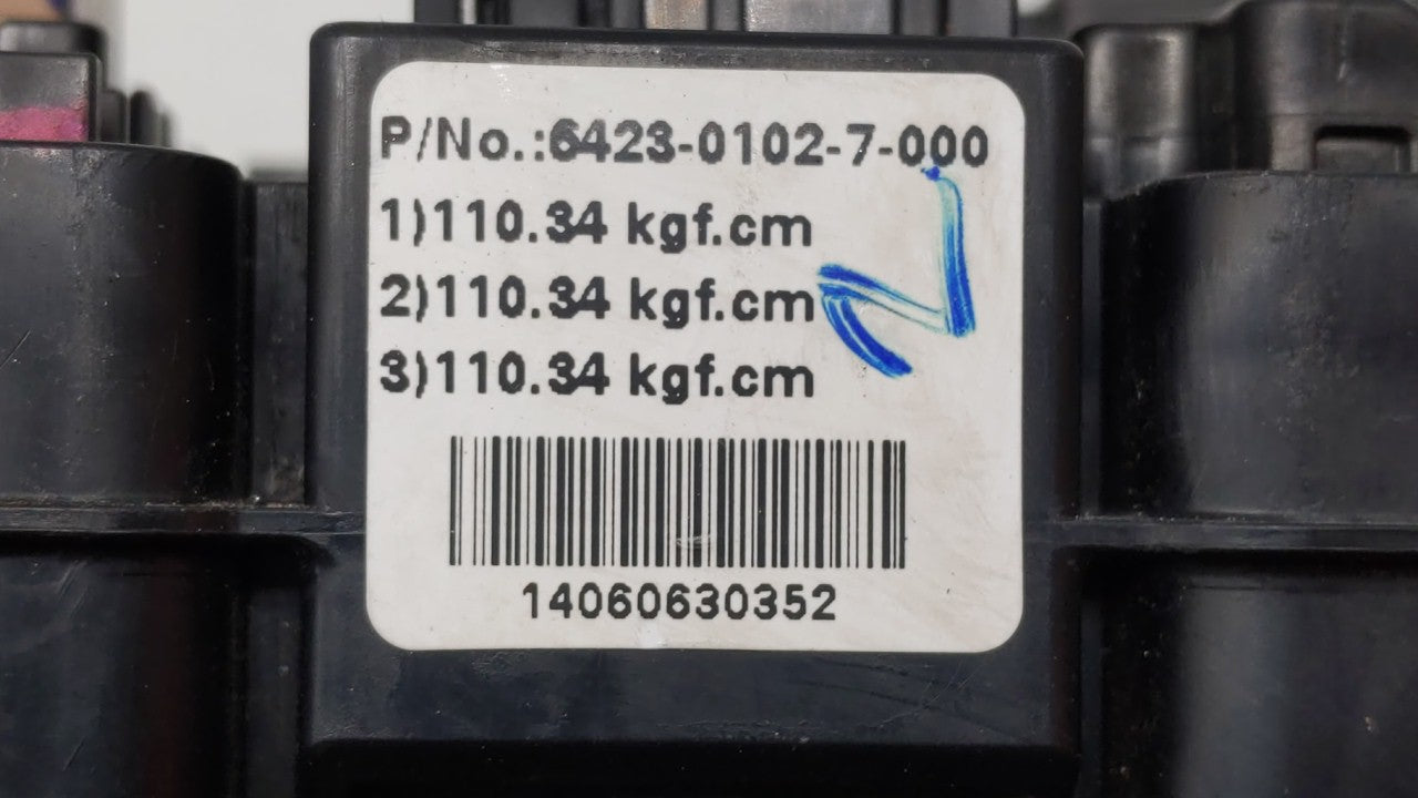 2015 Hyundai Sonata Fusebox Fuse Box Panel Relay Module P/N:91200C2010LA 6423-0102-7-000 Fits OEM Used Auto Parts - Oemuseda