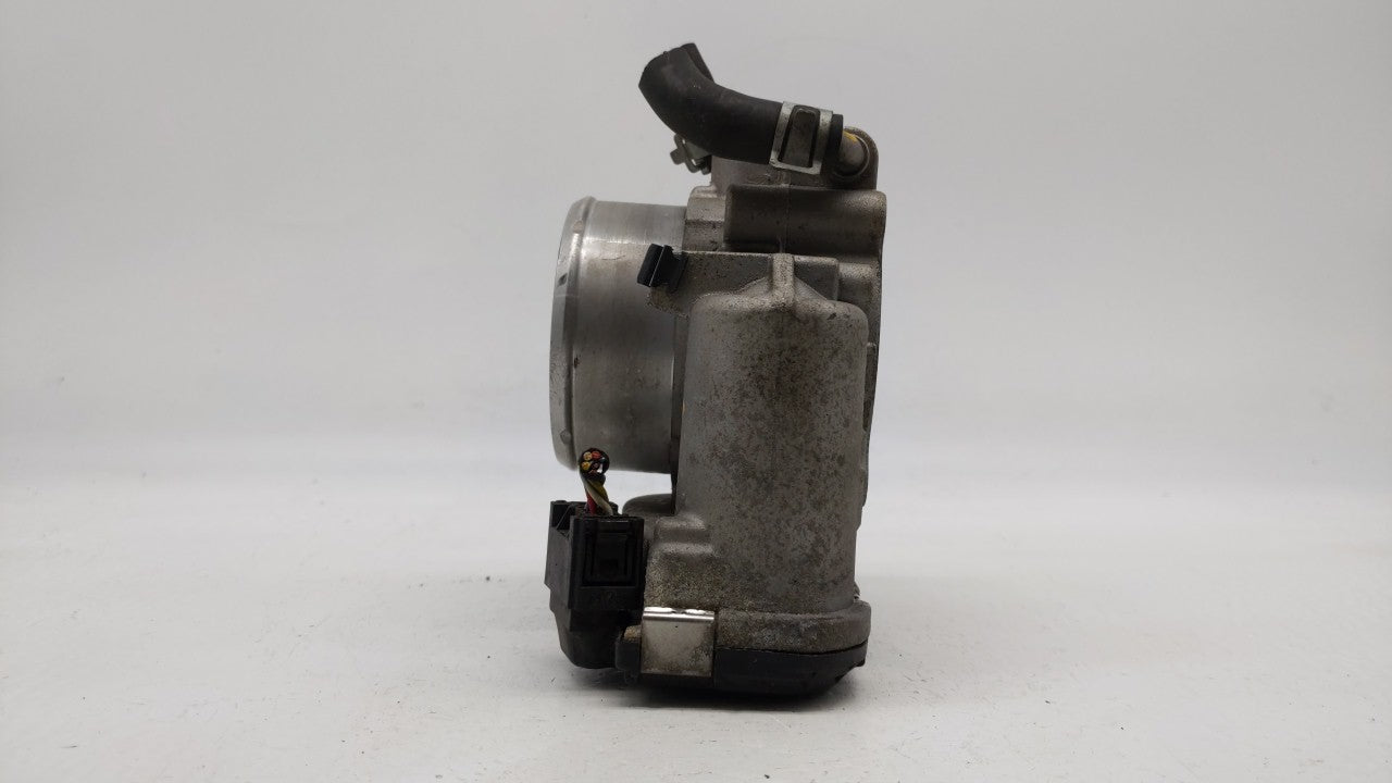 2015-2019 Hyundai Sonata Throttle Body P/N:35100-2G600 Fits Fits 2015 2016 2017 2018 2019 OEM Used Auto Parts - Oemusedautop