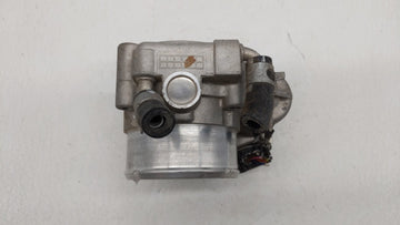 2015-2019 Hyundai Sonata Throttle Body P/N:35100-2G600 Fits Fits 2015 2016 2017 2018 2019 OEM Used Auto Parts