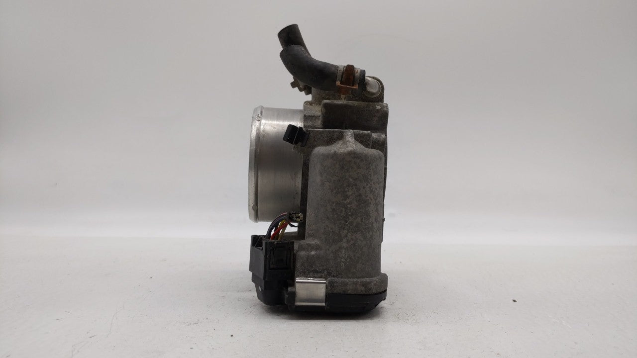 2015-2019 Hyundai Sonata Throttle Body P/N:35100-2G600 Fits Fits 2015 2016 2017 2018 2019 OEM Used Auto Parts - Oemusedautop