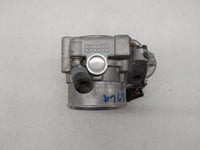2015-2019 Hyundai Sonata Throttle Body P/N:35100-2G600 Fits Fits 2015 2016 2017 2018 2019 OEM Used Auto Parts - Oemusedautop