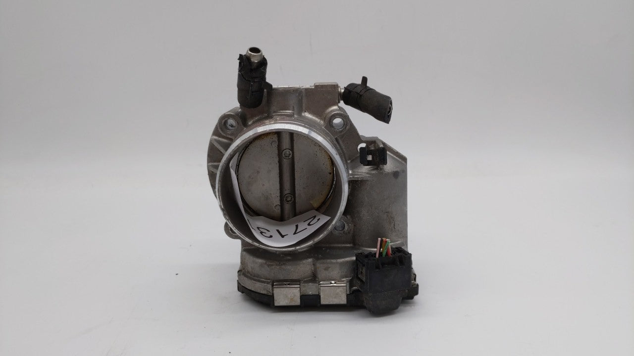 2011-2015 Hyundai Sonata Throttle Body P/N:35100-2G800 Fits Fits 2011 2012 2013 2014 2015 2016 OEM Used Auto Parts - Oemused