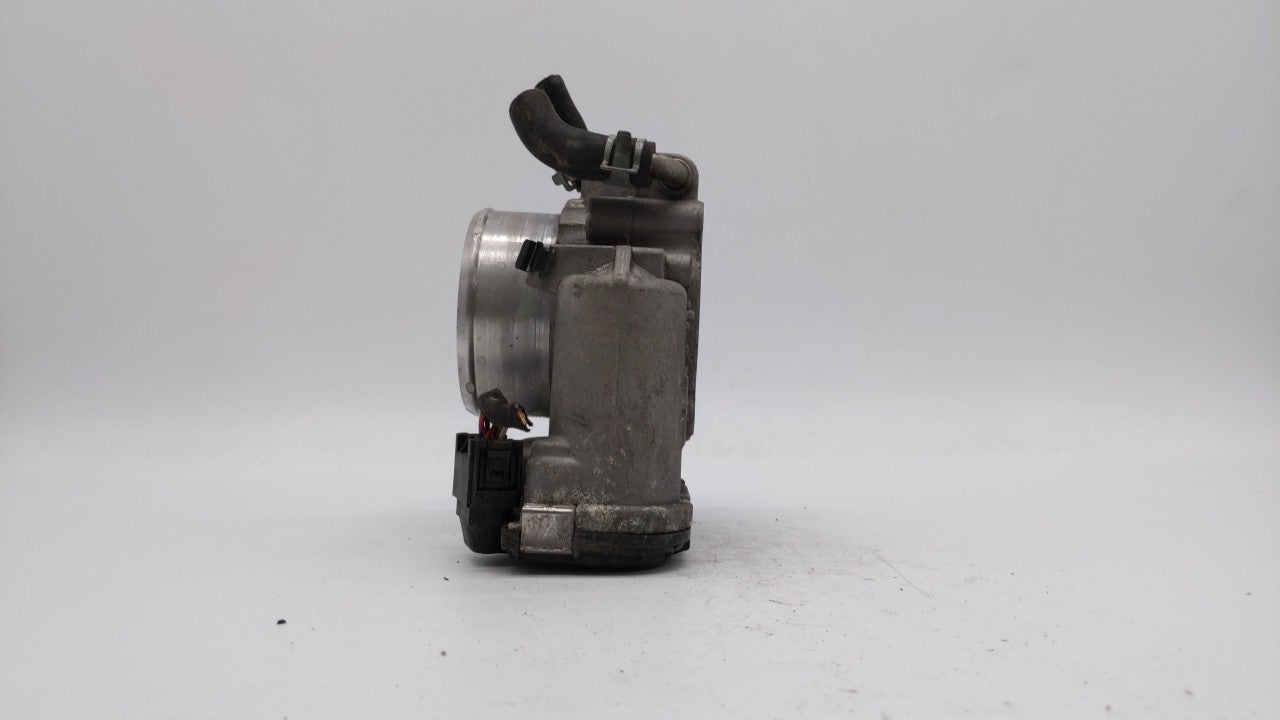 2015-2019 Hyundai Sonata Throttle Body P/N:35100-2G600 Fits Fits 2015 2016 2017 2018 2019 OEM Used Auto Parts - Oemusedautop