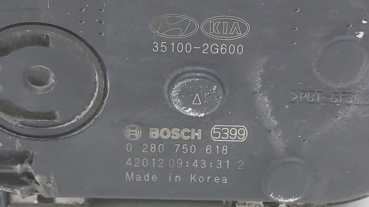 2015-2019 Hyundai Sonata Throttle Body P/N:35100-2G600 Fits Fits 2015 2016 2017 2018 2019 OEM Used Auto Parts - Oemusedautop