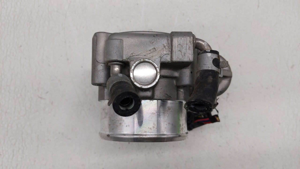 2015-2019 Hyundai Sonata Throttle Body P/N:35100-2G600 Fits Fits 2015 2016 2017 2018 2019 OEM Used Auto Parts - Oemusedautop
