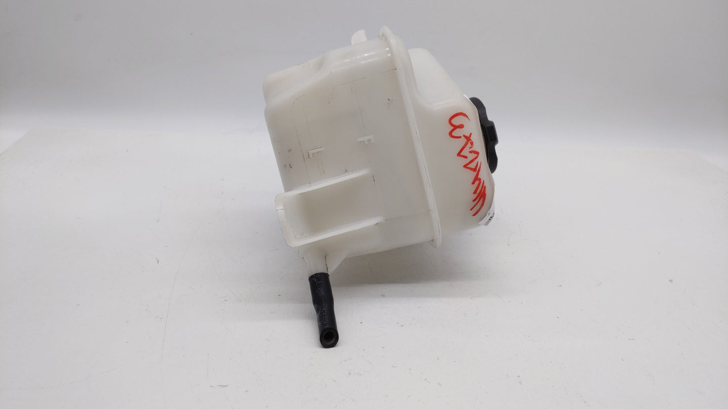 2011-2015 Hyundai Sonata Radiator Coolant Overflow Expansion Tank Bottle 304089 - Oemusedautoparts1.com