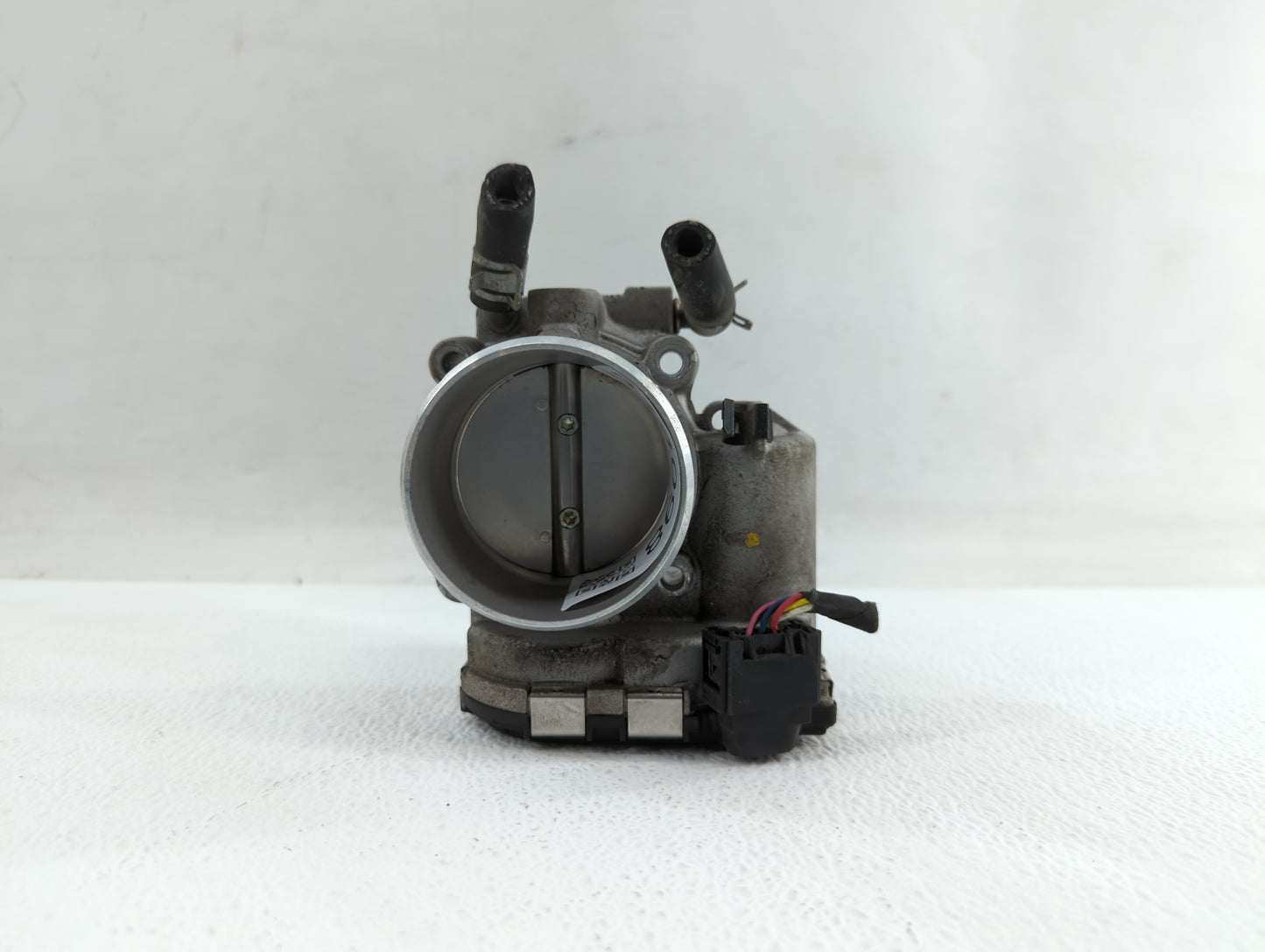2015-2019 Hyundai Sonata Throttle Body P/N:35100-2G600 Fits Fits 2015 2016 2017 2018 2019 OEM Used Auto Parts - Oemusedautop