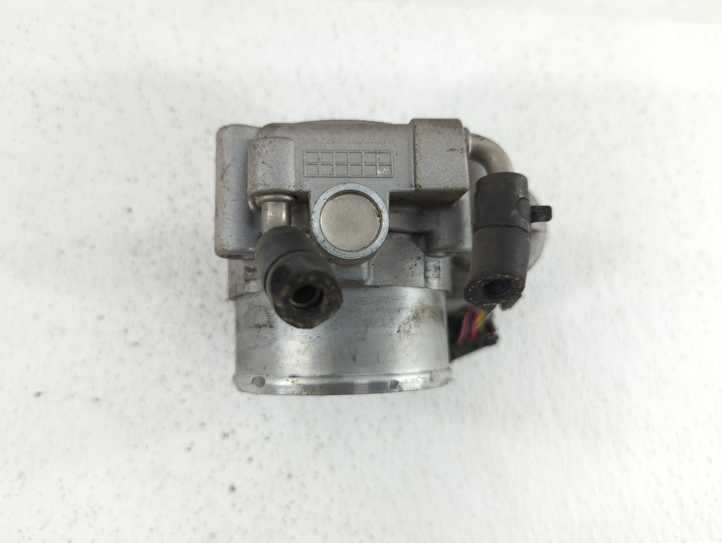 2015-2019 Hyundai Sonata Throttle Body P/N:35100-2G600 Fits Fits 2015 2016 2017 2018 2019 OEM Used Auto Parts - Oemusedautop