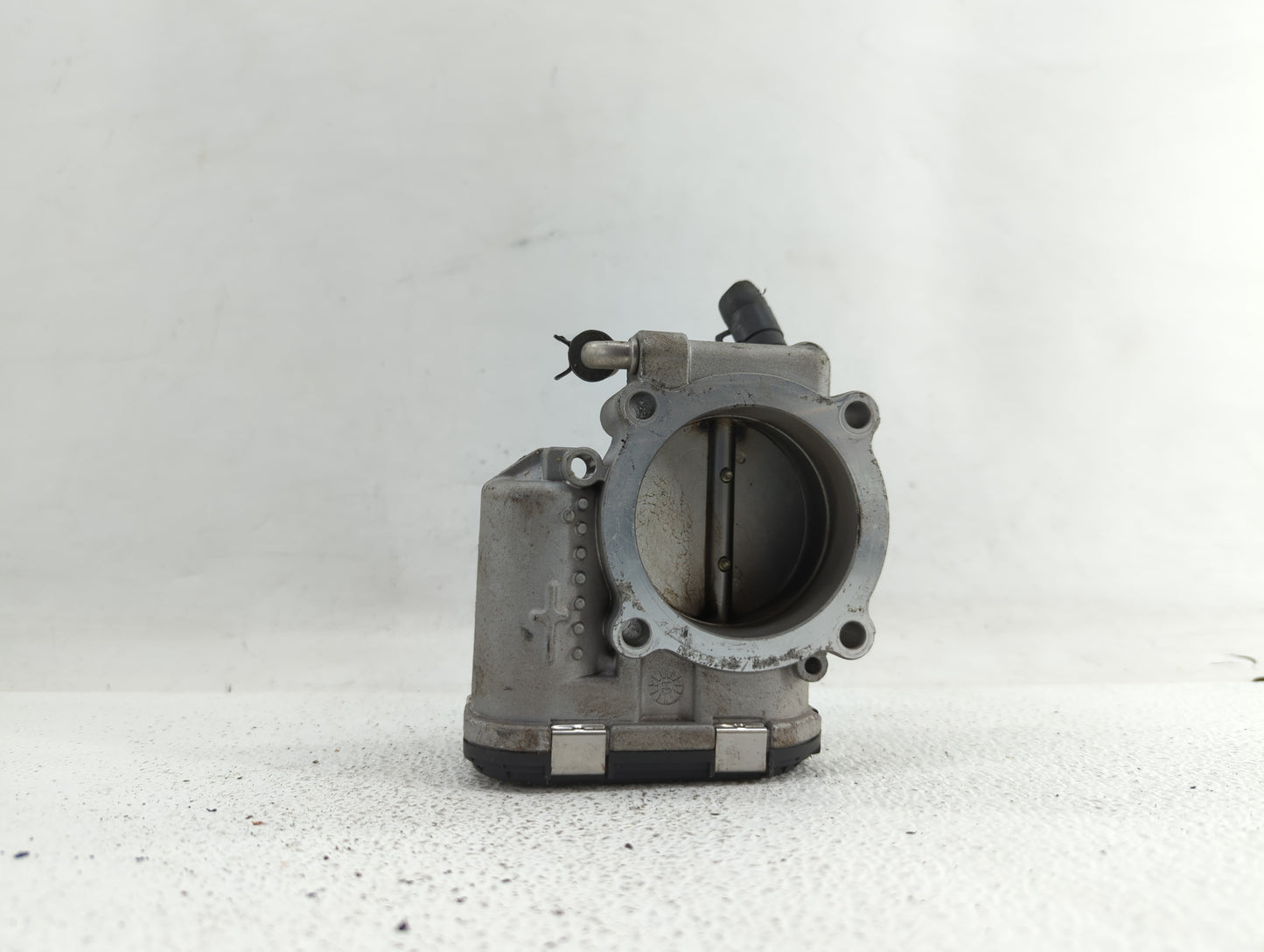 2015-2019 Hyundai Sonata Throttle Body P/N:35100-2G600 Fits Fits 2015 2016 2017 2018 2019 OEM Used Auto Parts - Oemusedautop