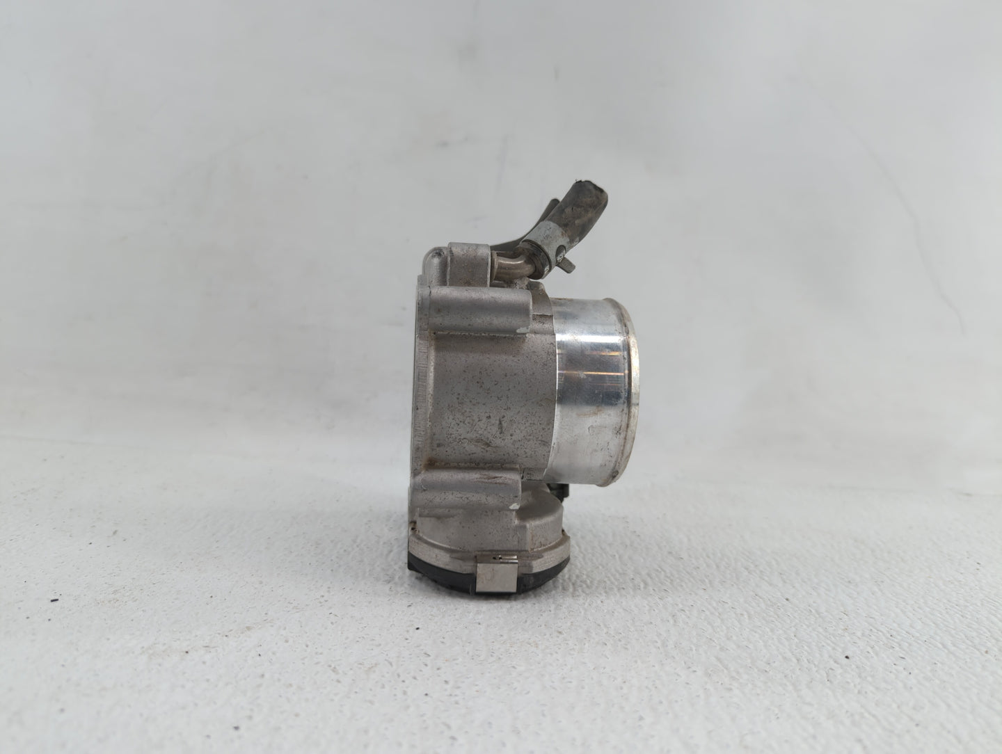 2015-2019 Hyundai Sonata Throttle Body P/N:0 280 750 618 35100-2G600 Fits Fits 2015 2016 2017 2018 2019 OEM Used Auto Parts 