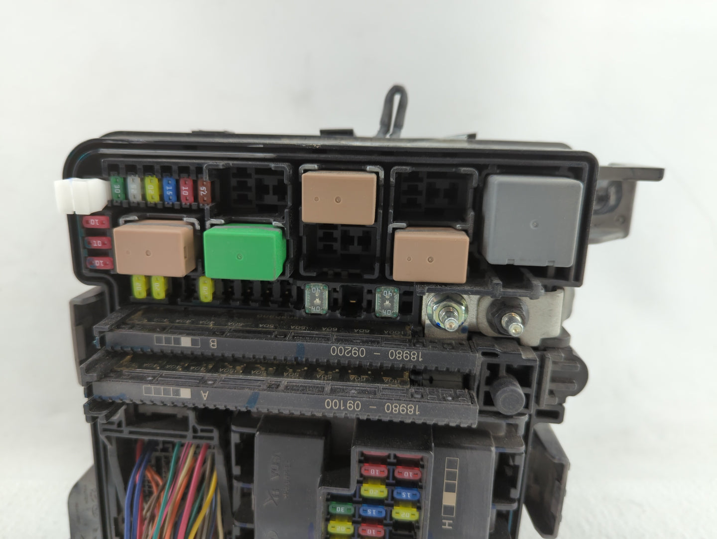 2015 Hyundai Sonata Fusebox Fuse Box Panel Relay Module P/N:6423-0102-7 Fits OEM Used Auto Parts - Oemusedautoparts1.com