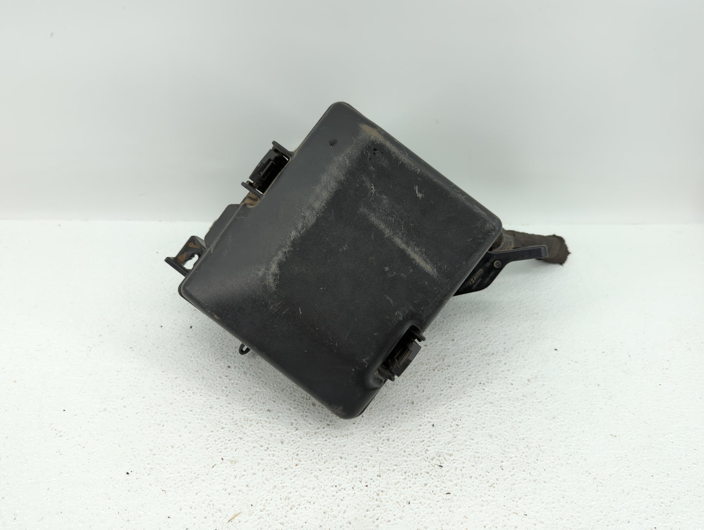 2015 Hyundai Sonata Fusebox Fuse Box Panel Relay Module P/N:91200C2010LA 6423-0102-7-000 Fits OEM Used Auto Parts - Oemuseda