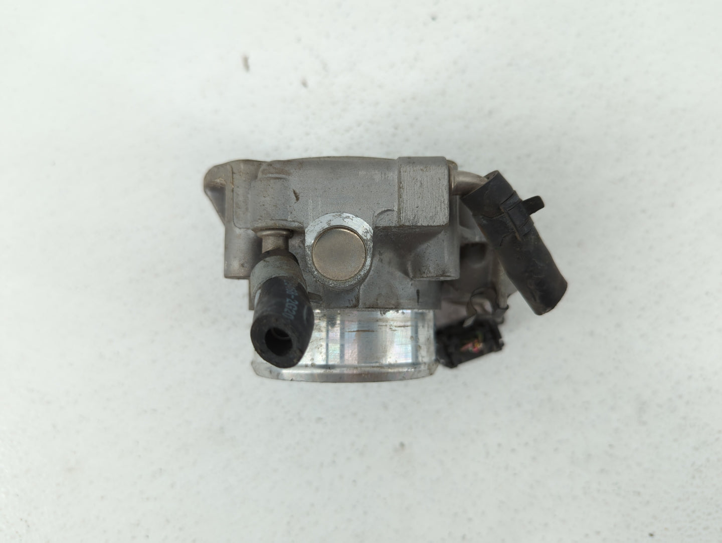 2011-2015 Hyundai Sonata Throttle Body P/N:35100-2G800 9045010020, 0459 1847 AC Fits Fits 2011 2012 2013 2014 2015 2016 OEM 